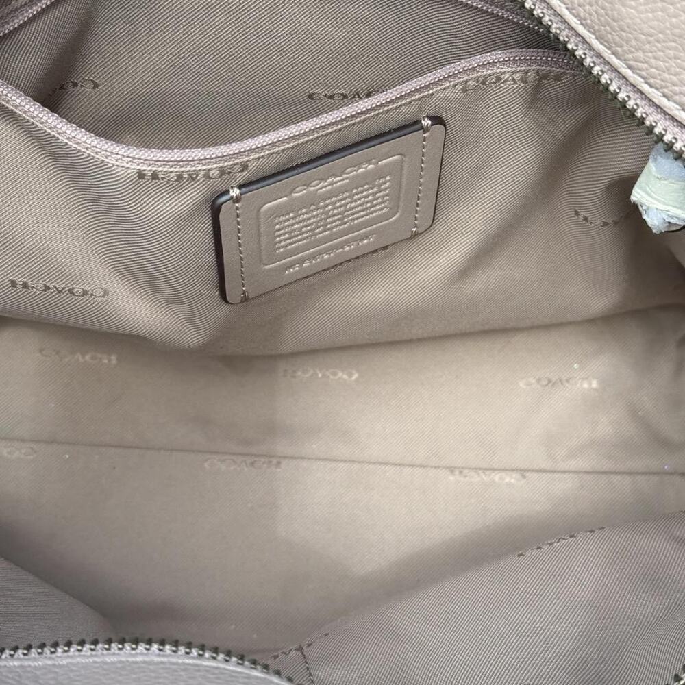 Coach Turnlock Chain Tote Pebbled Leather #57107 EUC - Picture 8 of 10